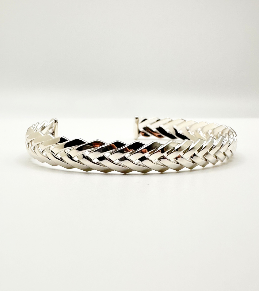 Interlocking Chain Bangle