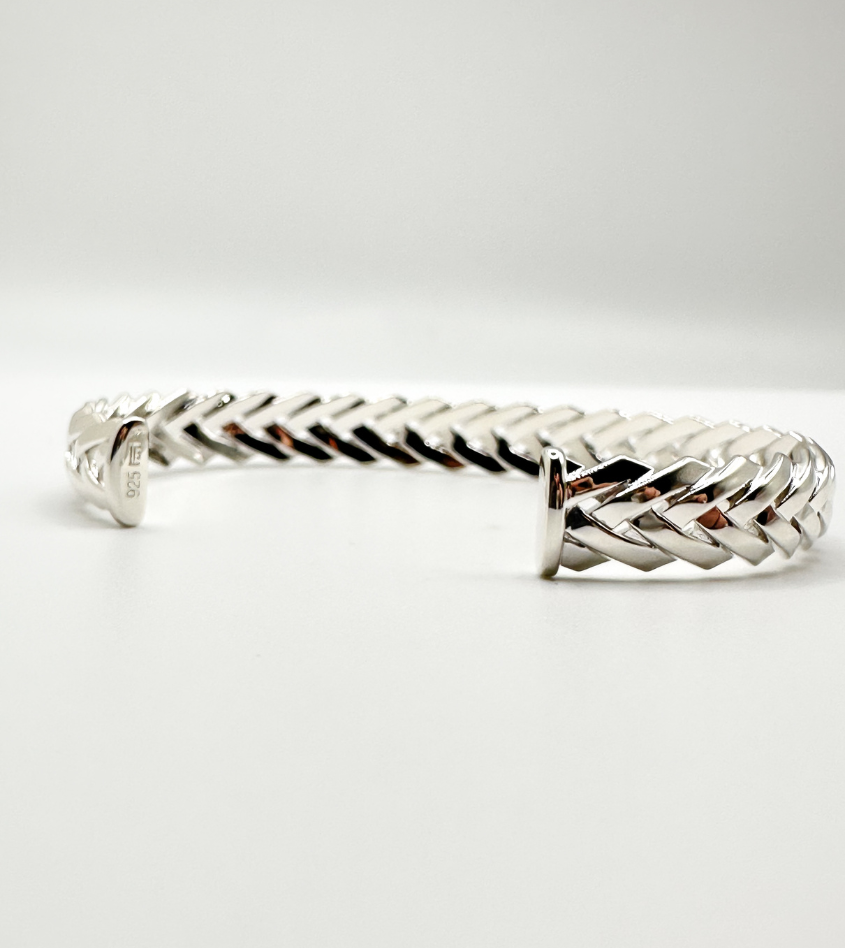 Interlocking Chain Bangle